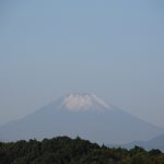 やっと姿を見せた富士山