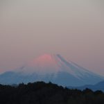 初日の出を浴びた富士山2017年元旦