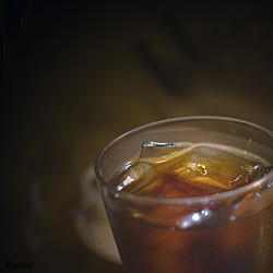 つめたく冷やしたアイスコーヒー つめたく冷やしたアイスコーヒー